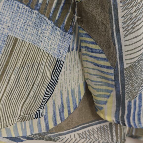 Chico's Asymmetrical Hem Popover Top Size XL / 3 Semi Sheer Roll Tab Sleeves - Picture 5 of 10